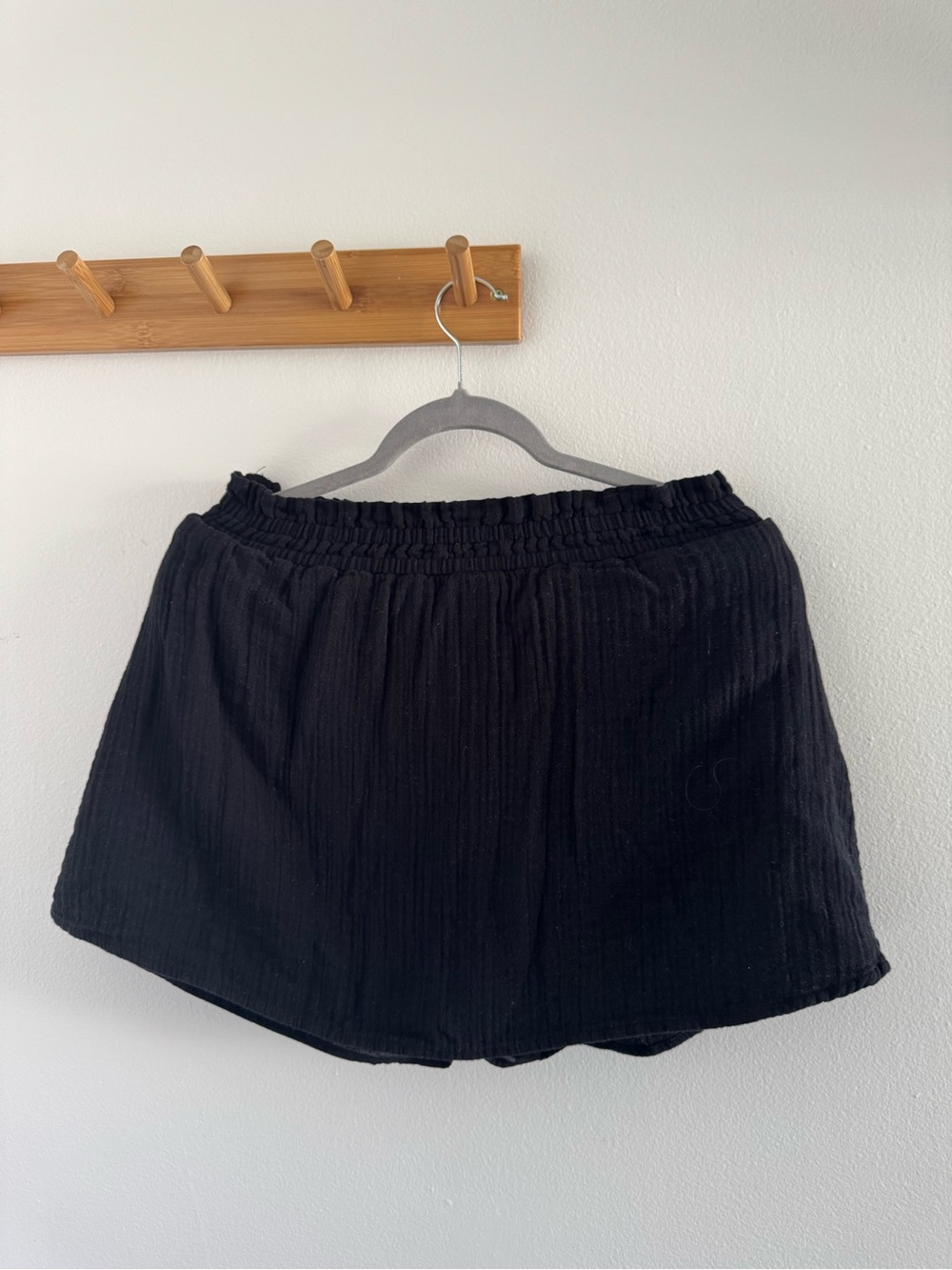 High-Waist Black Pull-On Women's Skort